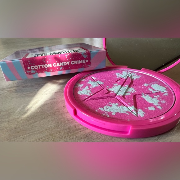 LE Jeffree Star “Cotton Candy Crime” Skin Frost - Picture 2 of 2